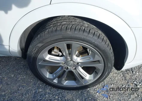 2018 Audi Q3 2.0T Premium/2.0T Sport Premium z USA, uszkodzony, nr VIN WA1BCCFS9JR013704